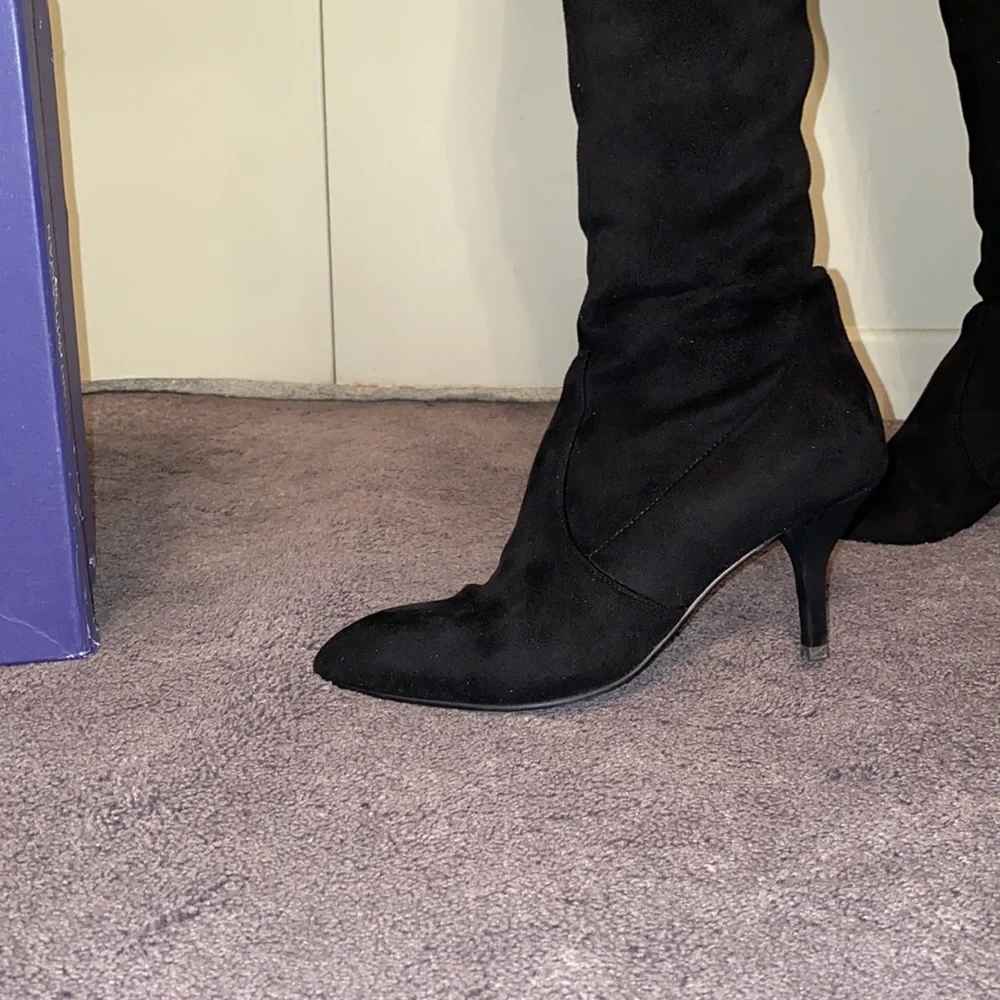 Stuart weitzman suede over the knee boots - Picture 10 of 10